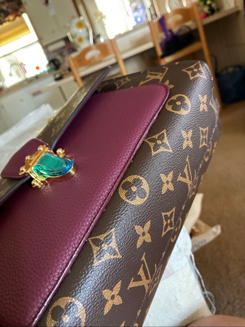 Designer-Inspired Brown and Burgundy Chain Shoulder Bag - Picture 7 of 10
